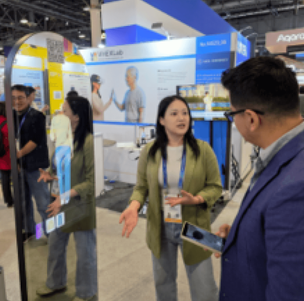 news image Future Robots, AI Fitting Rooms — 'Everyday Future' Gathers at Korea Pavilion